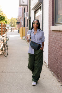 The Midi Sling, Pebbled Black