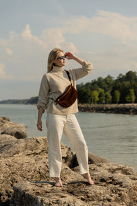 The Big Sling Bag, Chocolate Suede