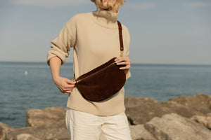 The Big Sling Bag, Chocolate Suede