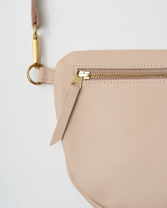 The Big Sling Bag, Gardenia